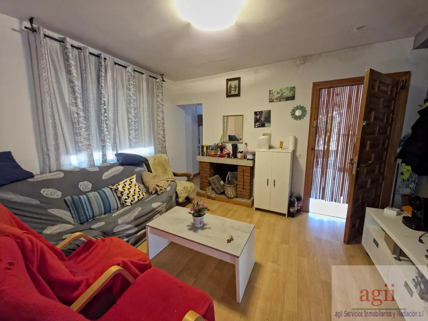 Living room of Houses for sale in Trillo  with Heating, Terrace and Community pool