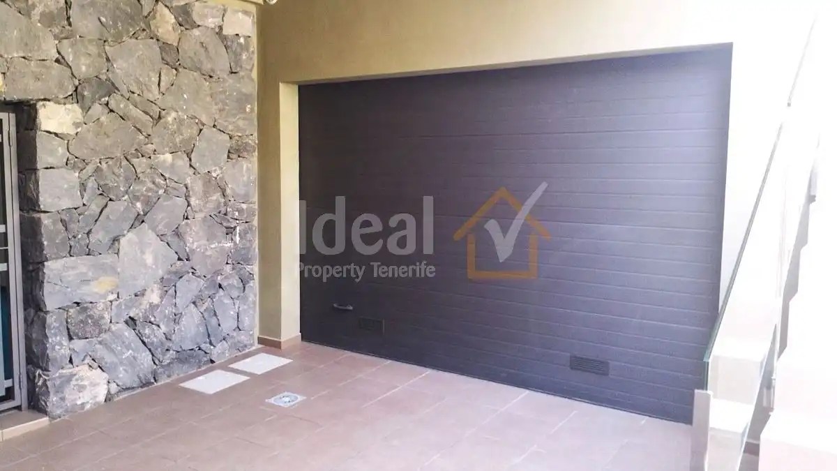 Detached house with pool for sale in Costa Adeje, imagen 48