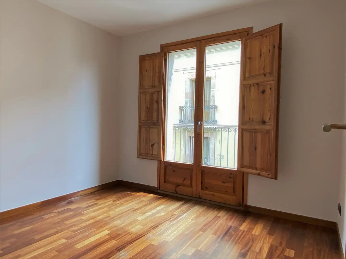 Piso en venta en Carrer de Jovellanos, El Raval