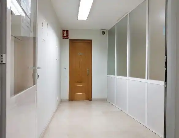 Ufficio in affitto a Valdepeñas, imagen 3
