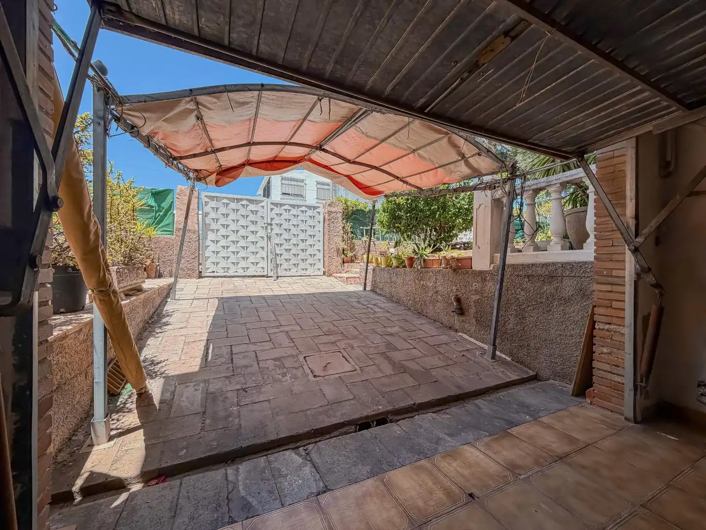 Terrassa de Casa o xalet en venda en L'Eliana amb Aire condicionat, Jardí privat i Terrassa
