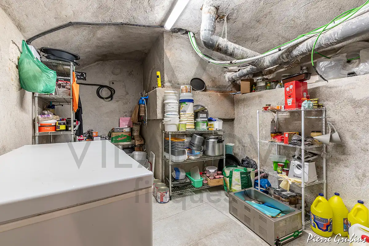 Commercial properties for rent in Falset  with Air Conditioner, Heating and Terrace