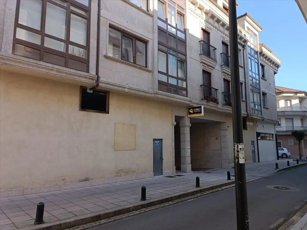 Local comercial en venda a PARDO BAZAN, imagen 3