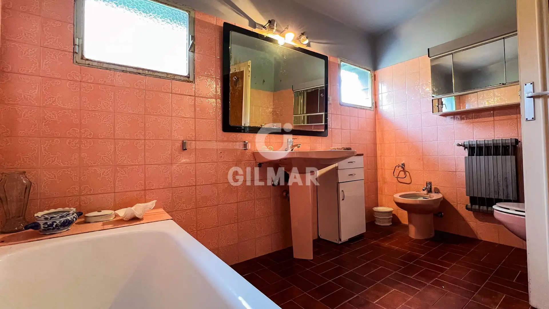 Bany de Casa o xalet en venda en Guadarrama amb Calefacció, Jardí privat i Piscina