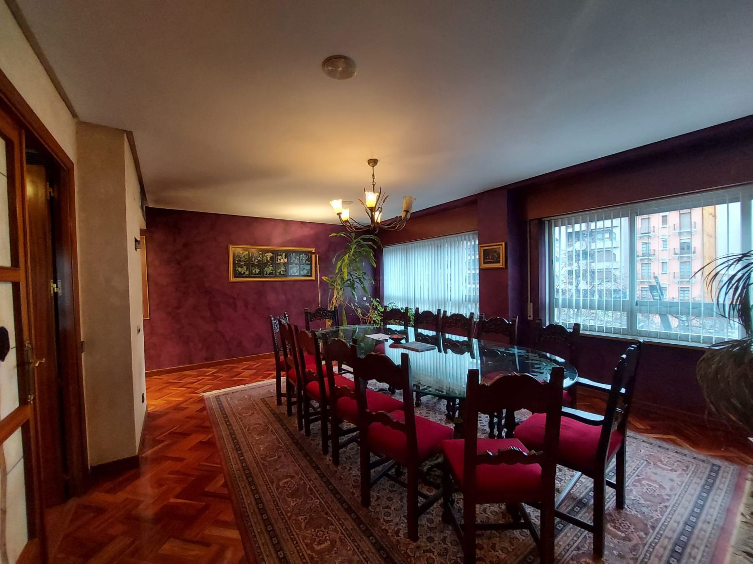 Comedor de Piso en venta en  Logroño con Calefacción, Parquet y Balcón