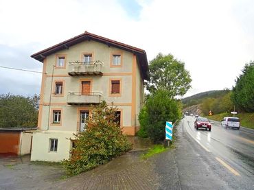 Flat for sale in C/ Txiriboketa