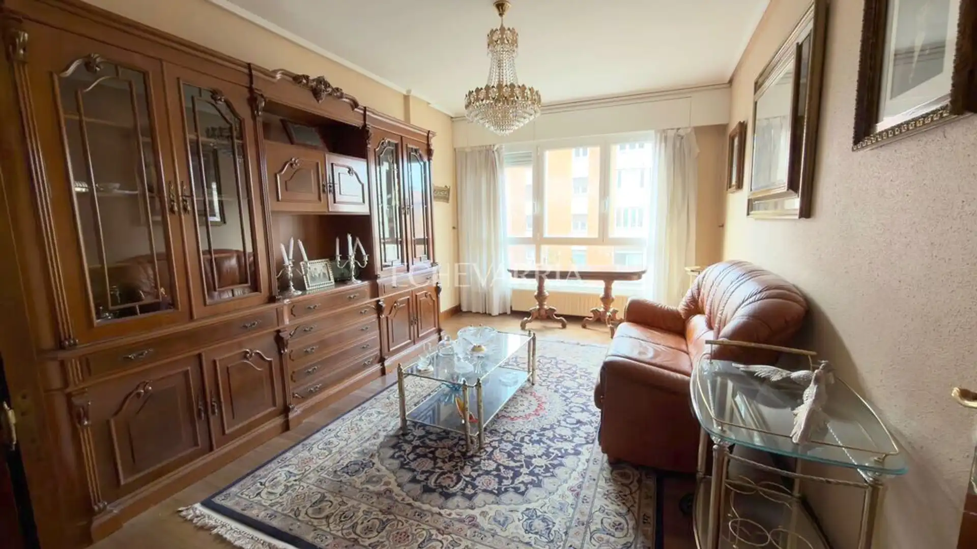 Sala d'estar de Pis en venda en Getxo  amb Calefacció i Terrassa