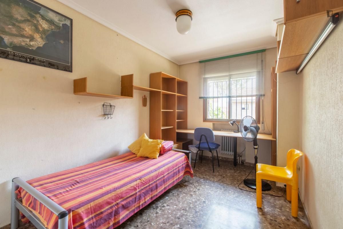 Apartment to share in La Fama