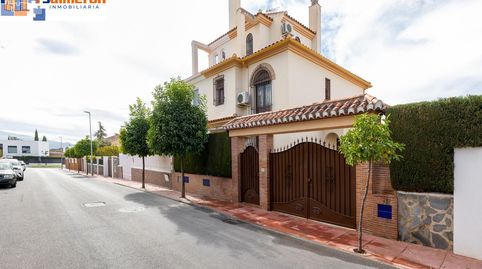 Foto 4 de Casa adosada en venta en Peligros, Granada