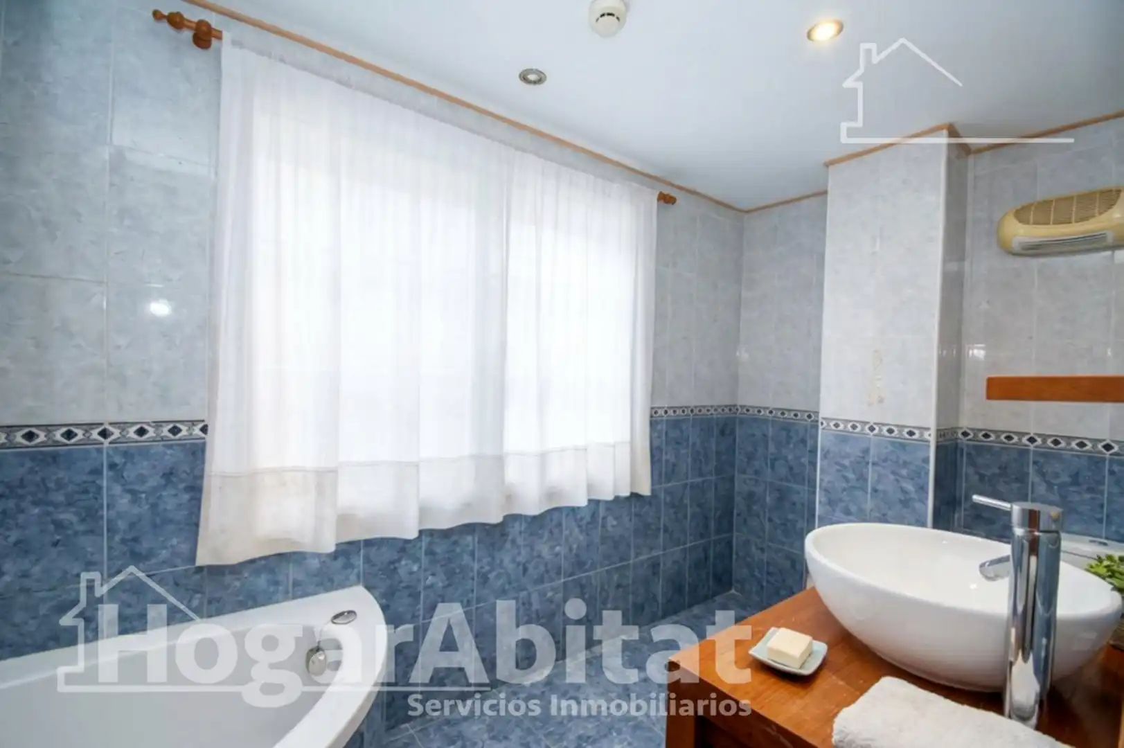 Baño de Piso en venta en Poblats Marítims