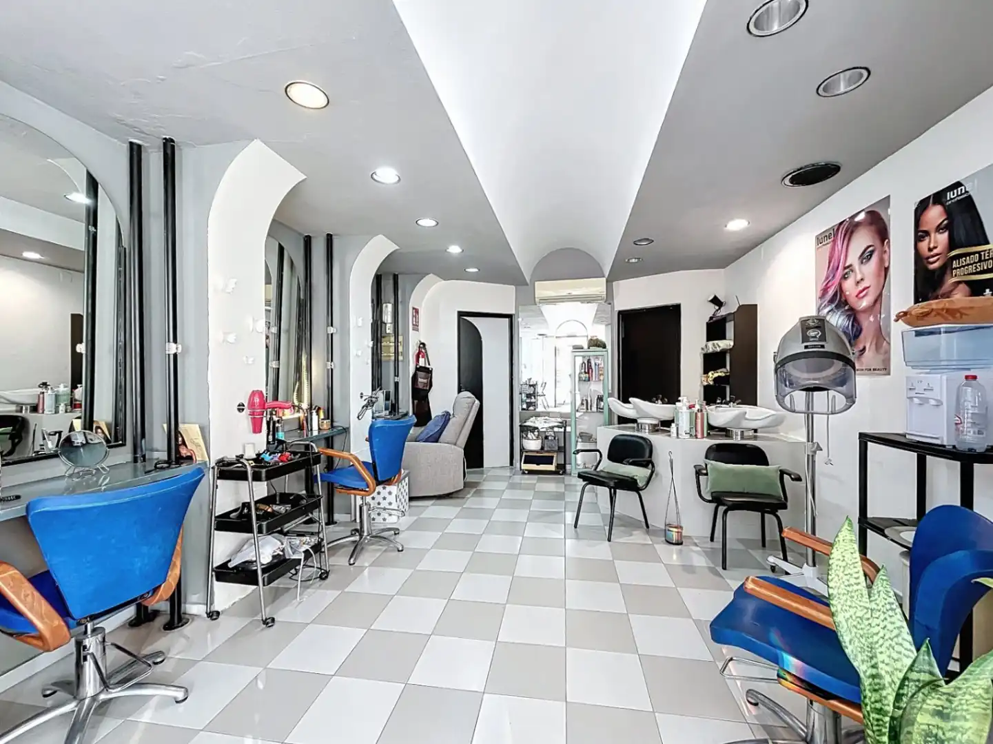 Local en venta en La Nucia con Aire acondicionado