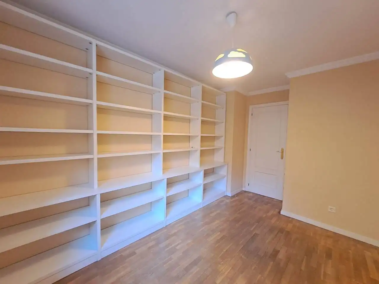 Flat with terrace for sale in Calle Fernán González, imagen 23