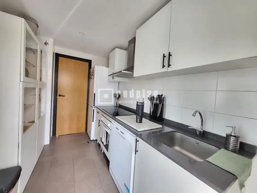 Cocina de Piso en venta en Valdemoro con Aire acondicionado, Calefacción y Jardín privado