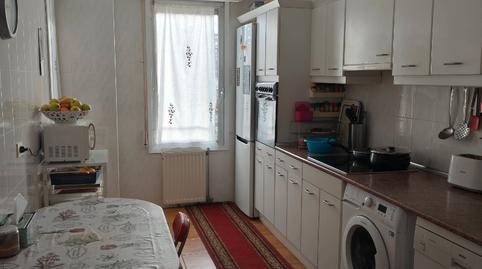 Foto 5 de Pis en venda a Calle de Bartolomé de Carranza, 48, Mendebaldea - Ermitagaña, Navarra