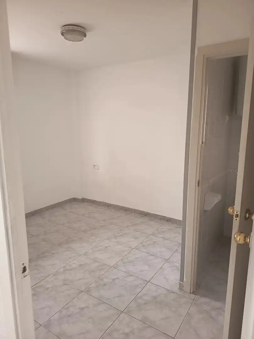 Appartamento con ascensore in vendita a Carrer de Cubelles, imagen 4
