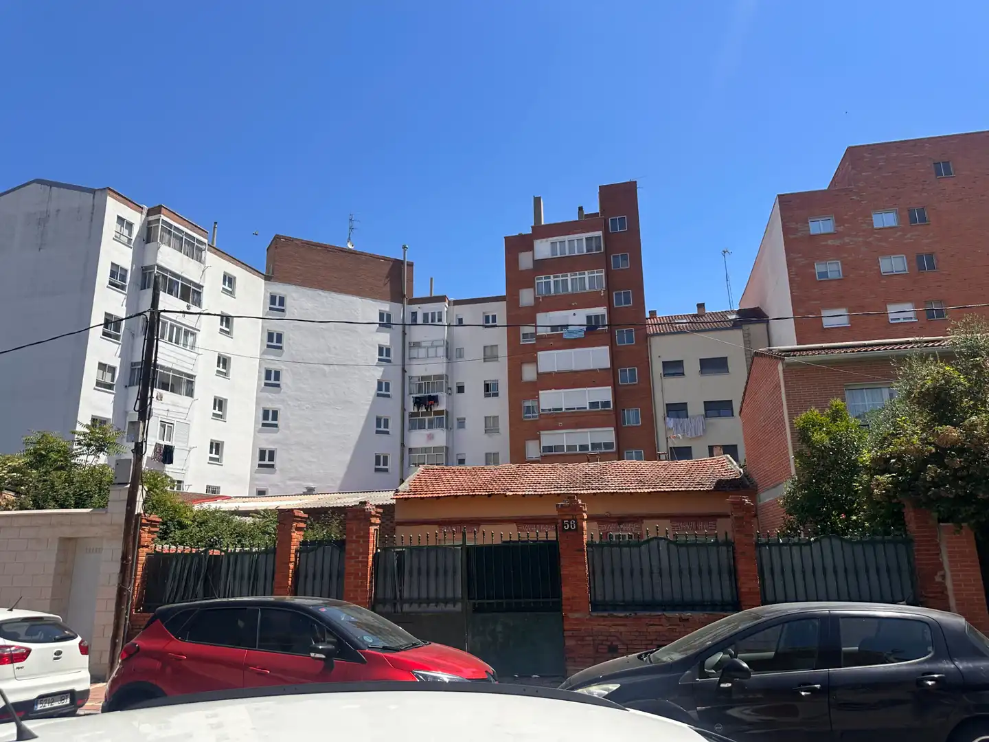 Exterior view of Houses for sale in Valladolid
