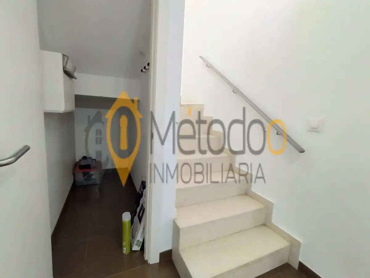 Casa adosada en venta en La Rinconada con Aire acondicionado, Terraza y Trastero