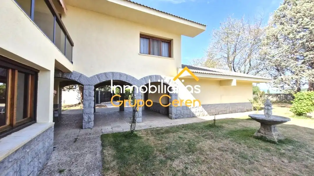 Casa o xalet en venda a Castañares de Rioja