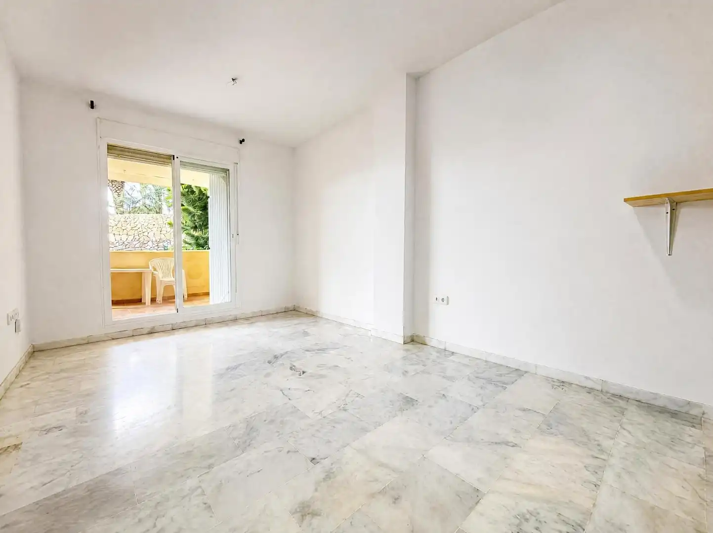 Apartment mit Pool zum Verkauf in CASTAÑO EL, imagen 3