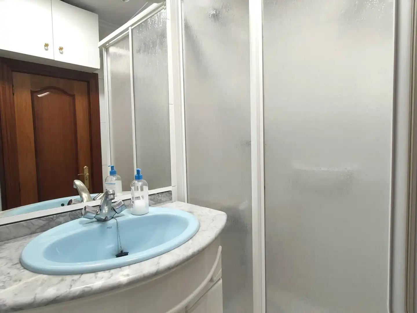Badezimmer von Wohnung zur Miete in Gijón  mit Heizung