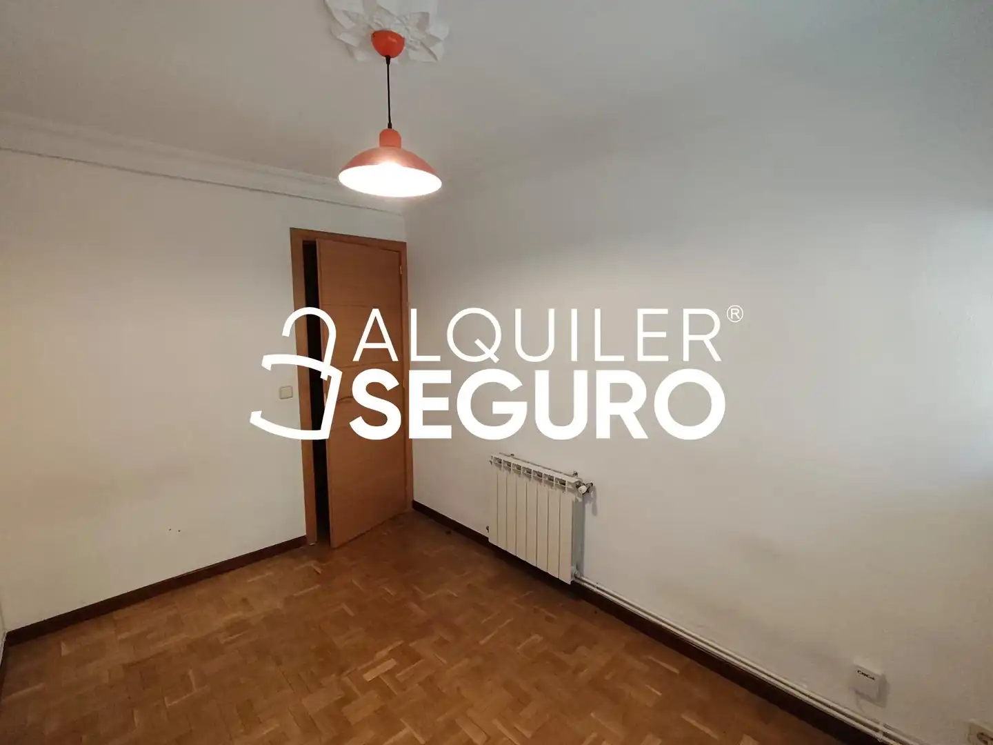 Habitación de Piso de alquiler en Fuencarral - El Pardo