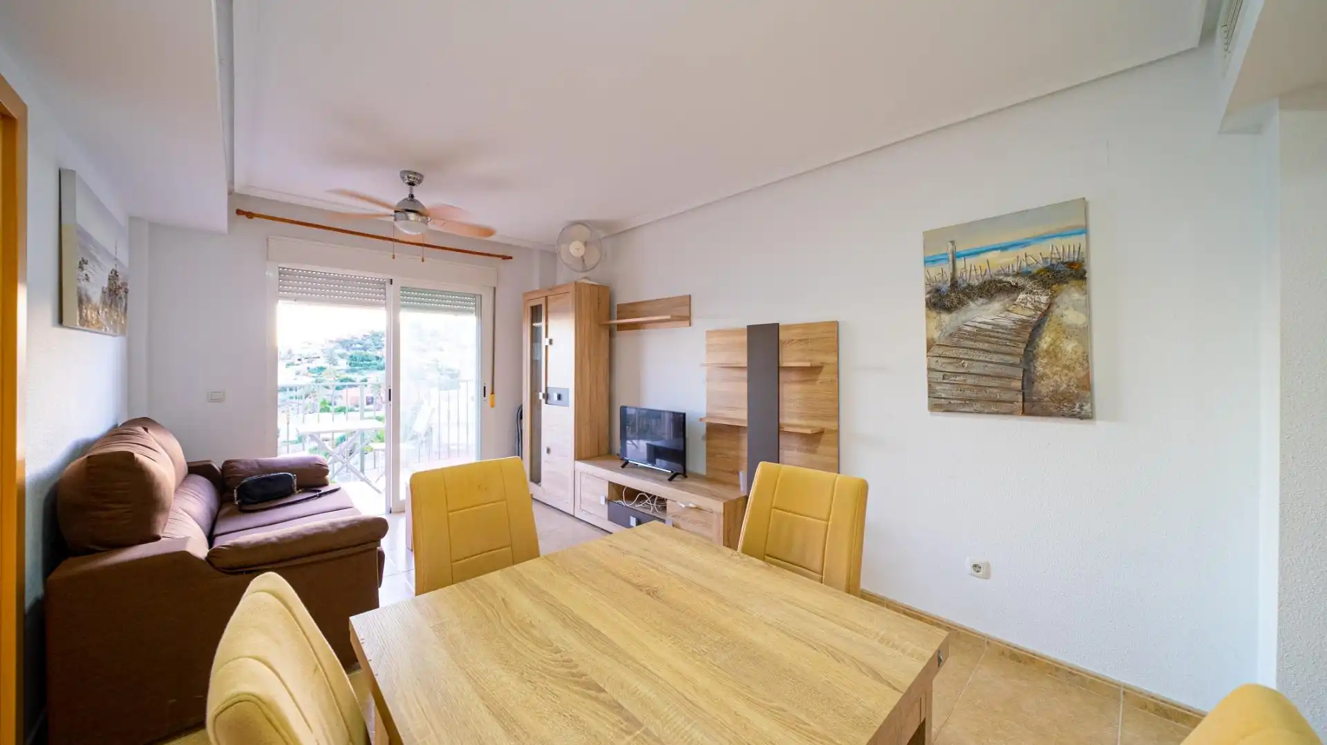 Apartments for rent in Carrer d'Oriola, Pueblo Acantilado - Lanuza