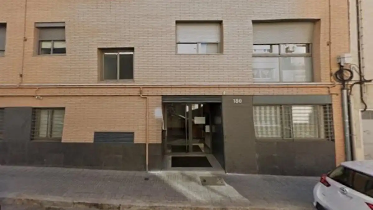 Exterior view of Apartments for sale in Terrassa  with Balcony