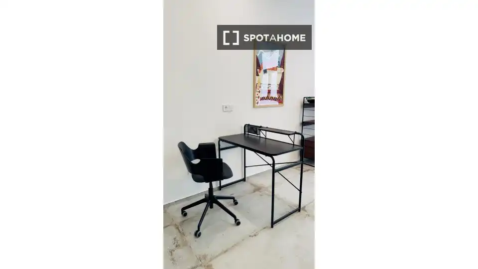 Vista exterior de Piso de alquiler en Valencia con Aire acondicionado, Calefacción y Amueblado