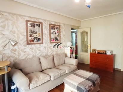 Sala d'estar de Pis en venda en Ortuella amb Balcó