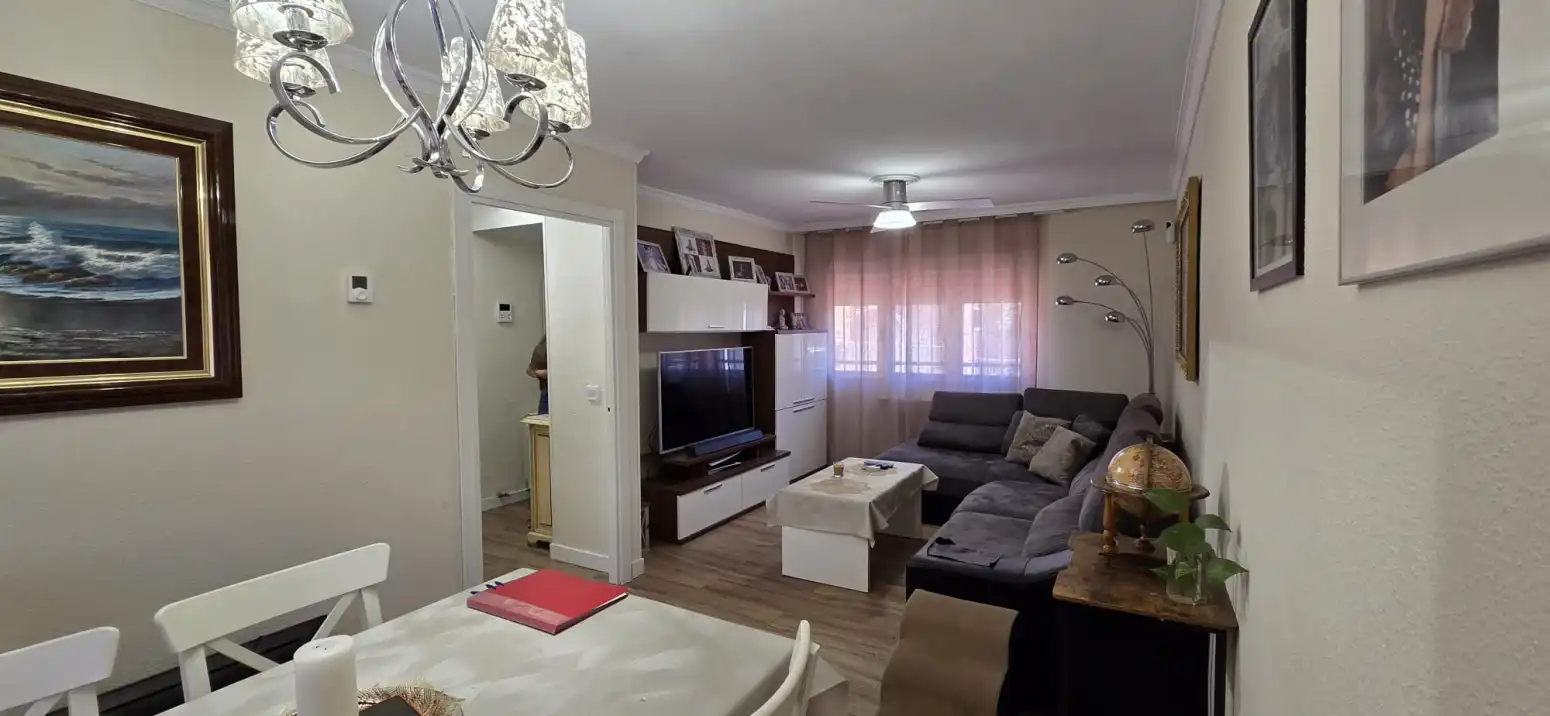 Sala de estar de Casa o chalet en venta en Getafe con Calefacción y Jardín privado