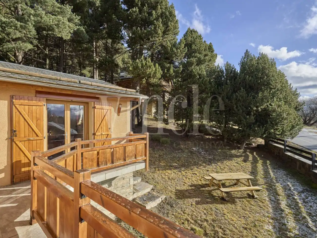 Vista exterior de Casa adosada en venta en Bolquère con Calefacción, Jardín privado y Parquet