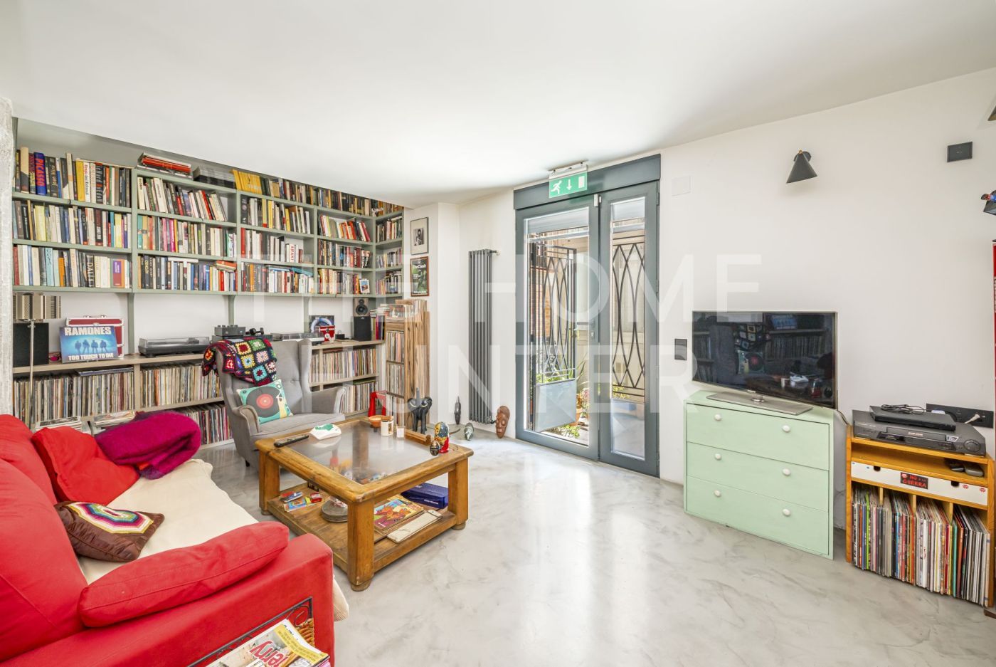 Sala d'estar de Dúplex en venda en  Madrid Capital amb Domòtica