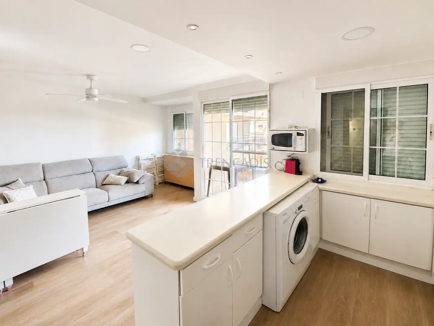 Sala de estar de Piso en venta en Valencia con Terraza, Piscina y Balcón