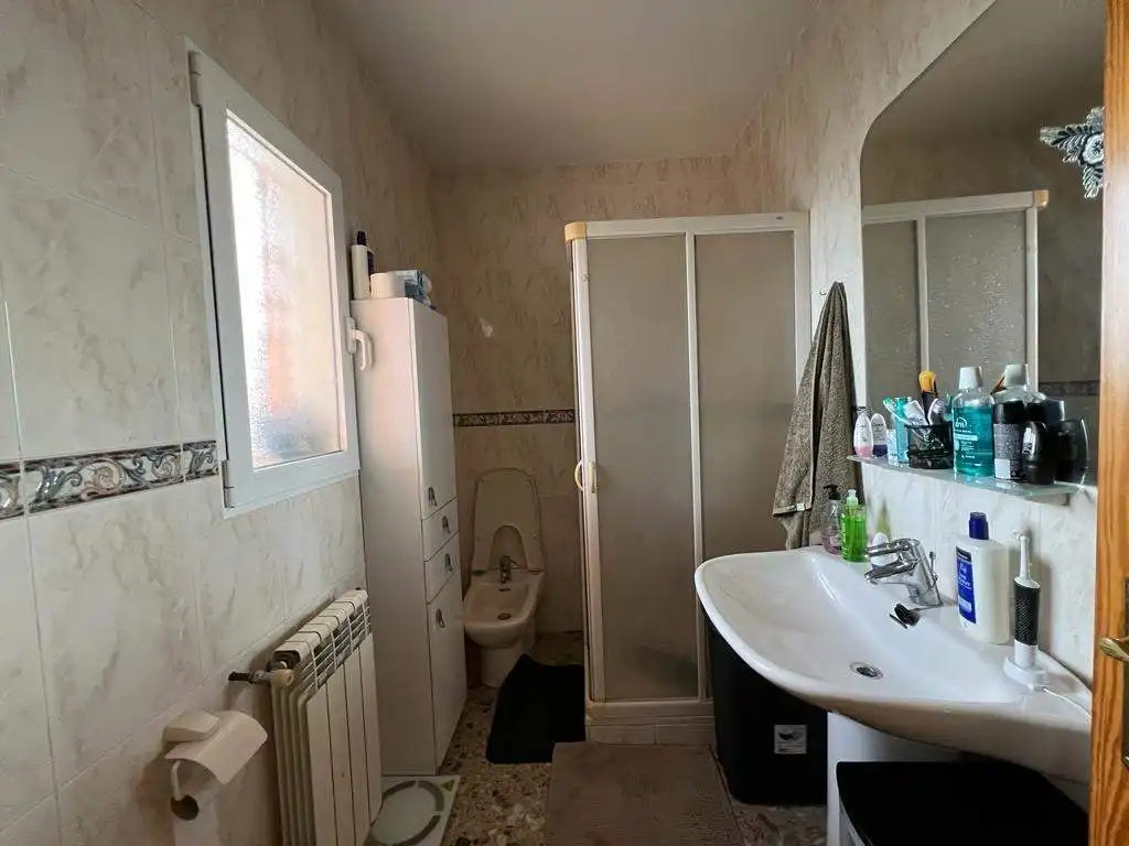 Bany de Casa o xalet en venda en Polop amb Calefacció, Jardí privat i Terrassa