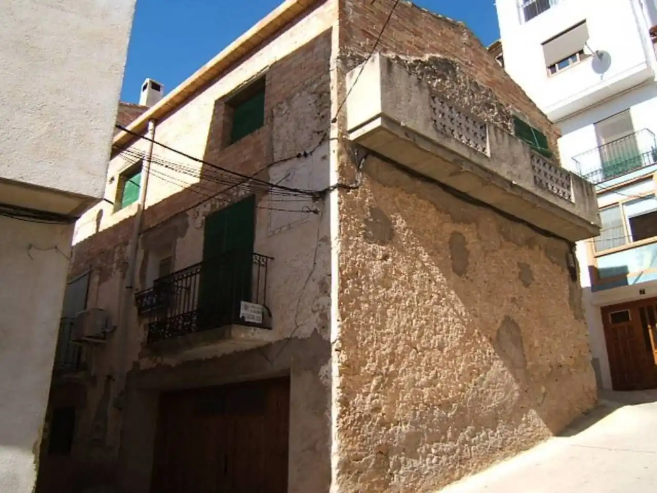 Vista exterior de Casa o xalet en venda en Paüls amb Calefacció, Terrassa i Moblat