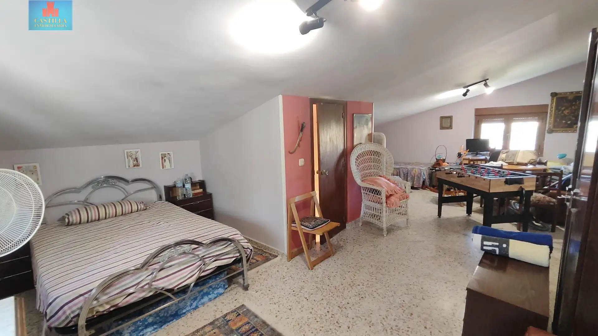 Casa o xalet en venda en Peñalba de Ávila amb Calefacció, Jardí privat i Traster