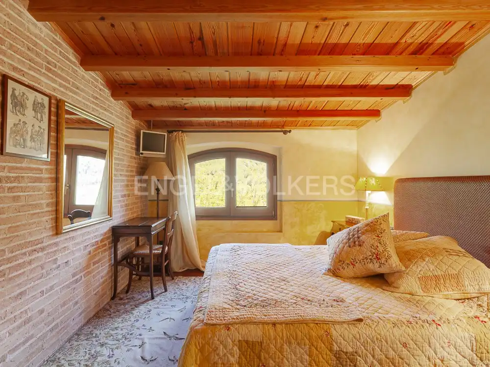 Schlafzimmer von Country house zur Miete in El Bruc mit Klimaanlage, Heizung und Privatgarten