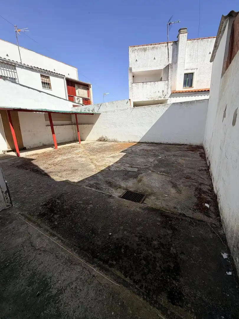 Parking of Houses for sale in Valdelacalzada