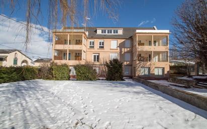 Außenansicht von Wohnungen zum verkauf in Osséja mit Terrasse