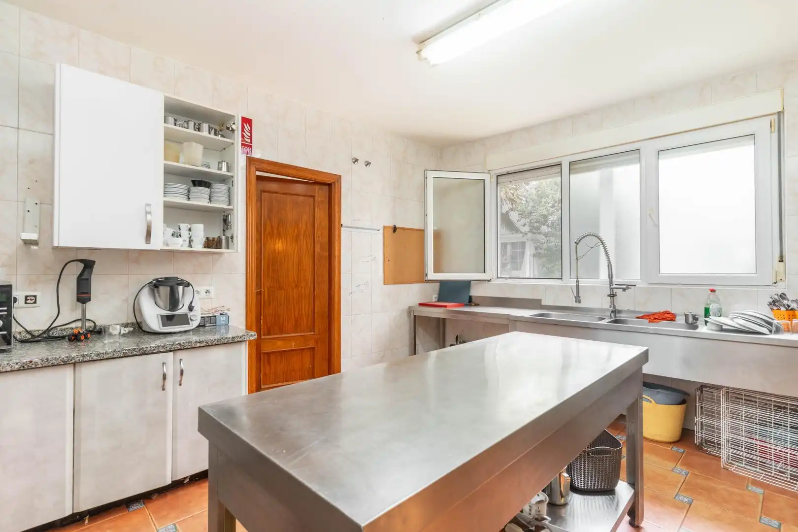 Cocina de Edificio en venta en Bercianos del Páramo