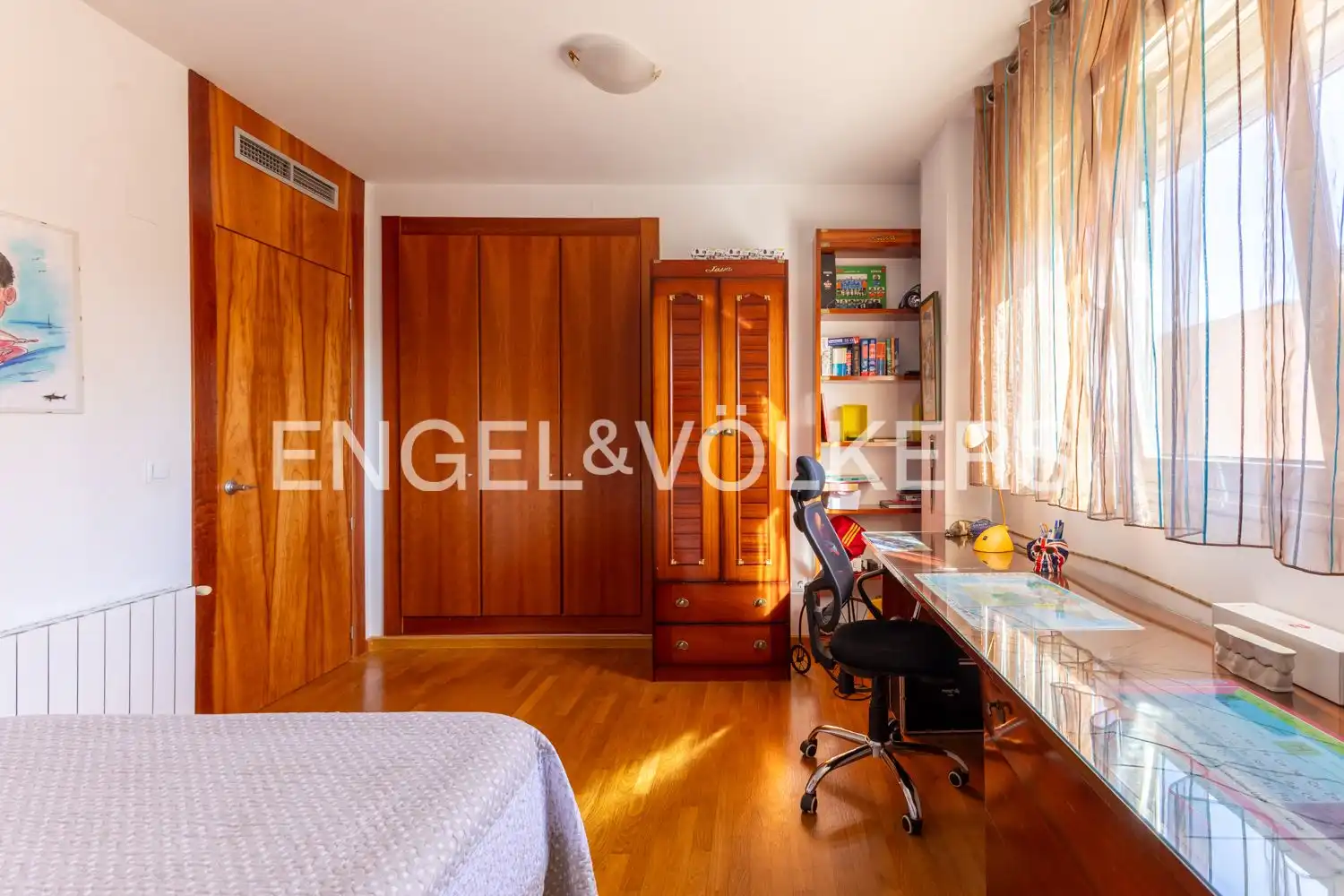 Bedroom of Houses for sale in Torre en Conill - Cumbres de San Antonio 