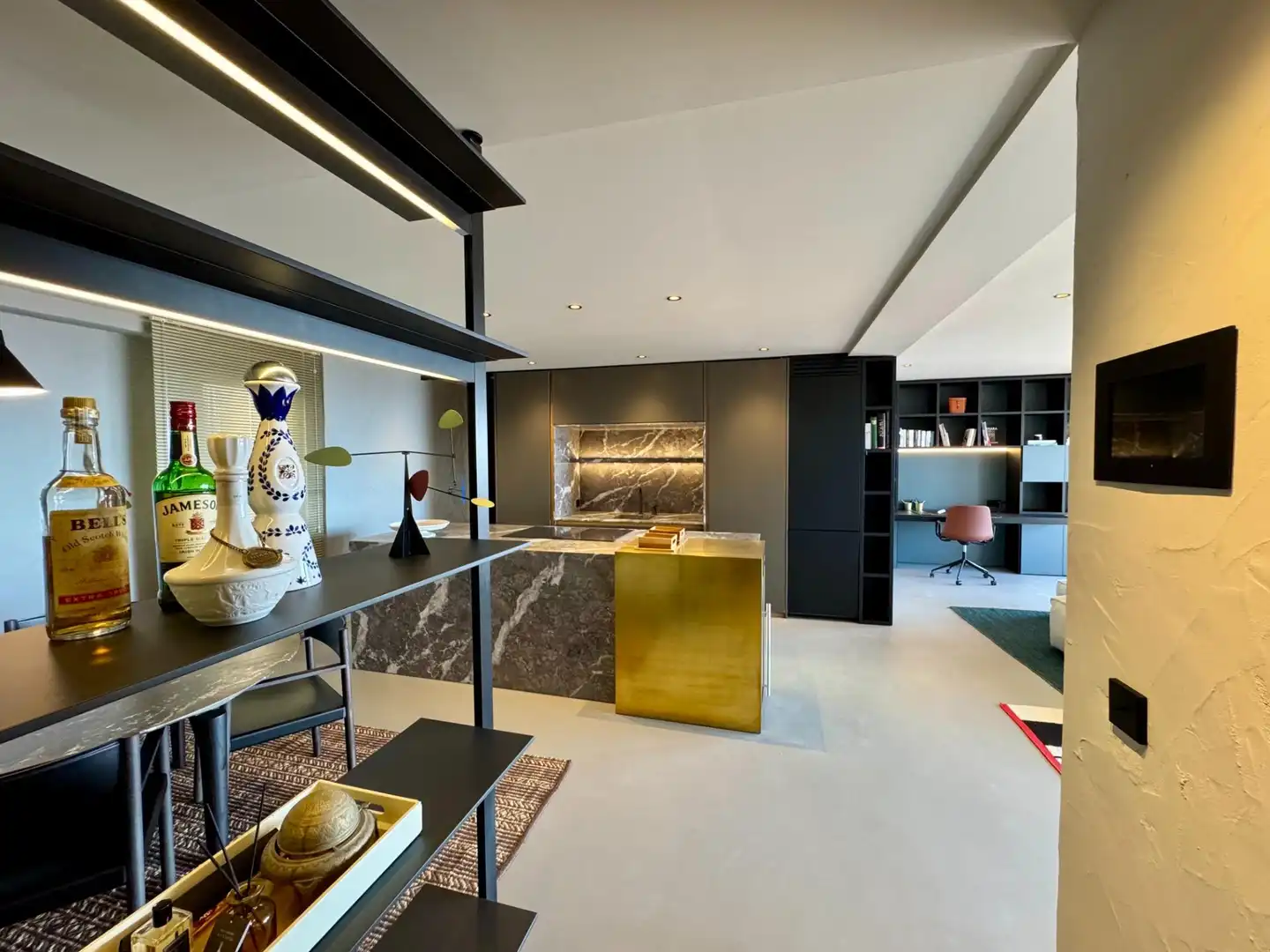 Flat for sale in  Palma de Mallorca  with Air Conditioner, Heating and Terrace