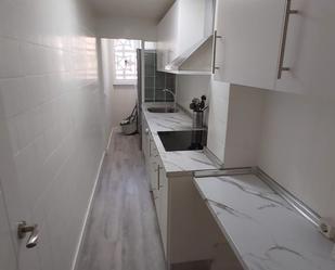 Cuina de Pis de lloguer en Jerez de la Frontera amb Aire condicionat, Calefacció i Parquet
