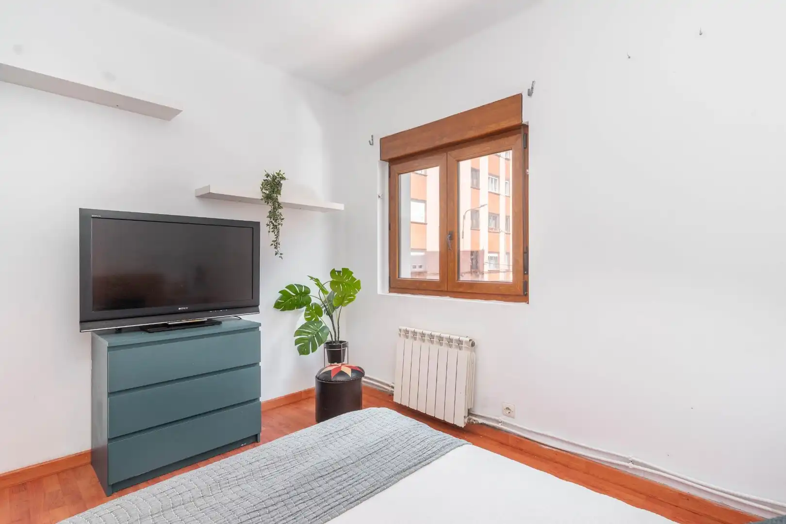 Bedroom of Flat for sale in Avilés  with Heating and Storage room