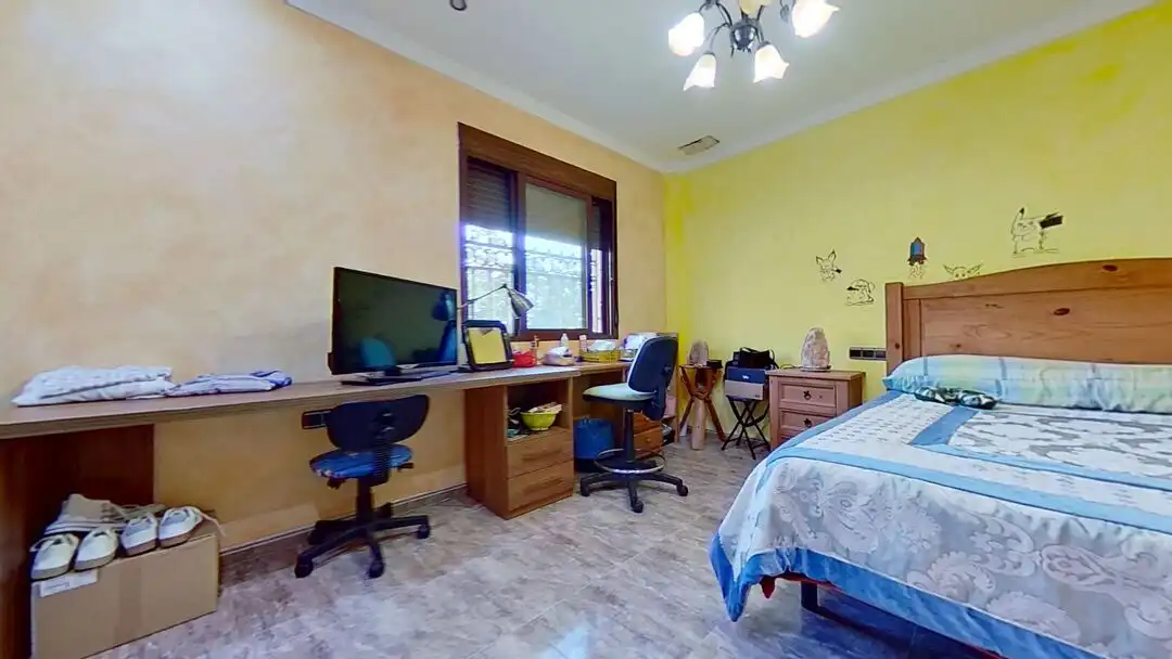 Habitación de Casa o chalet en venta en Elche / Elx con Aire acondicionado, Calefacción y Jardín privado