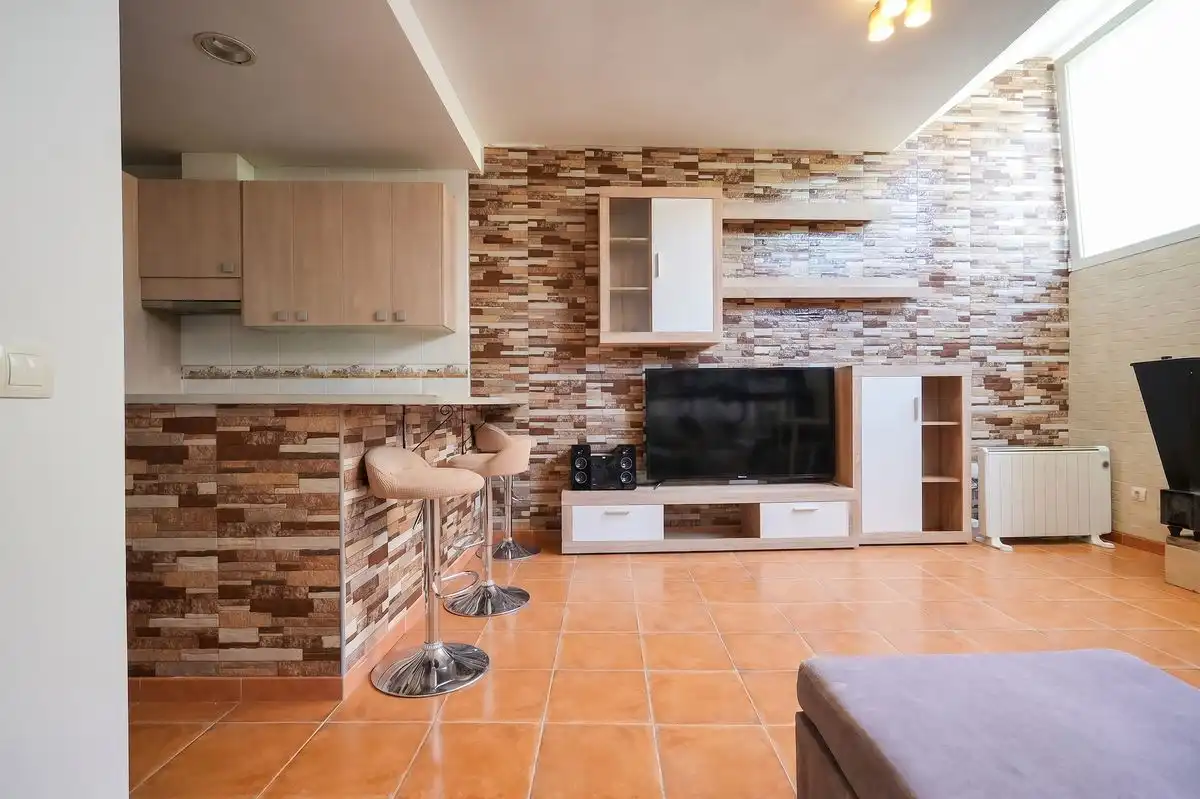 Sala de estar de Casa adosada en venta en Villalbilla con Aire acondicionado, Calefacción y Terraza
