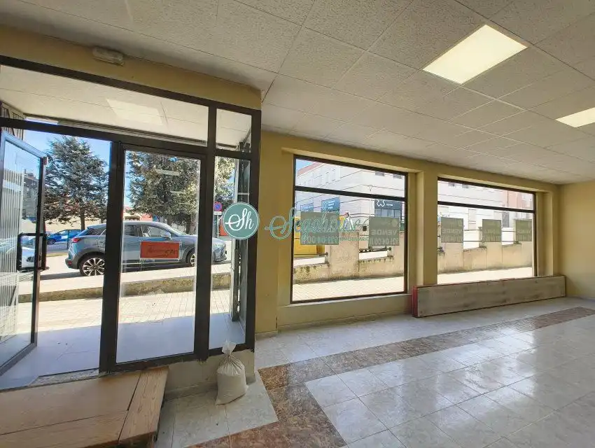 Business premises to rent in La Lastrilla, imagen 12