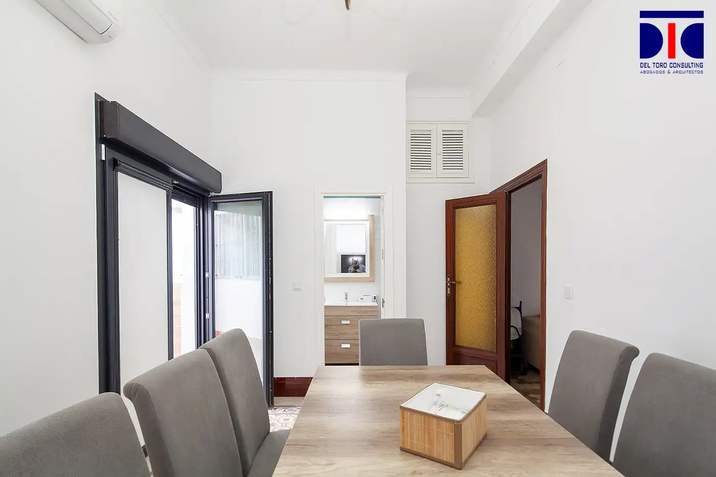 Dining room of Detached homes for sale in Sevilla  with Air Conditioner, Heating and Furnished