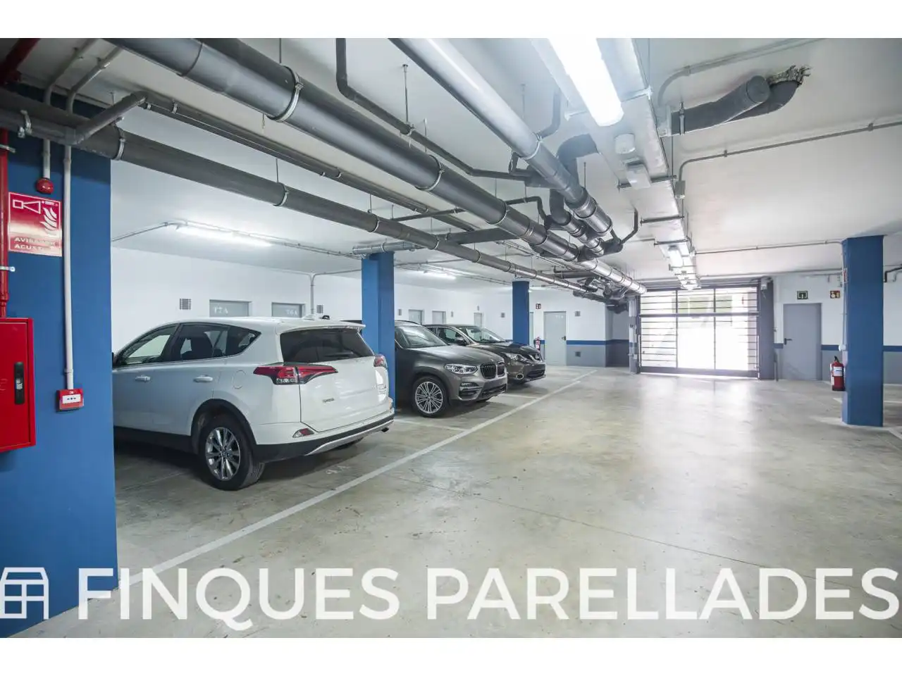 Parking de Piso en venta en Sitges con Aire acondicionado, Calefacción y Jardín privado