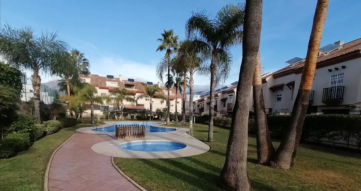Haus mit Pool zur Miete in Calle Virgen de la Victoria 1